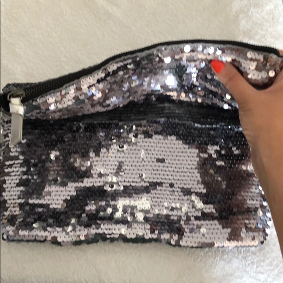 Sequin BCBGeneration Clutch - Picture 4 of 6